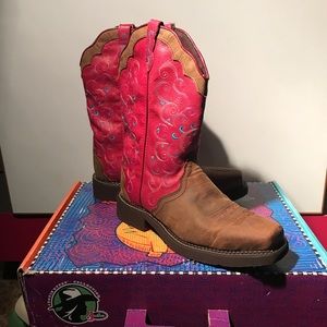 Boots by  JUSTIN “Gypsy”Womens